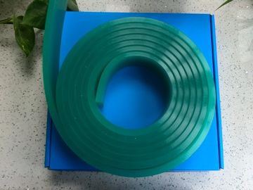 中国 ポリウレタン スクリーンの印刷のスクイージの刃の緑50 * 9の幅109mmの化学抵抗力がある サプライヤー